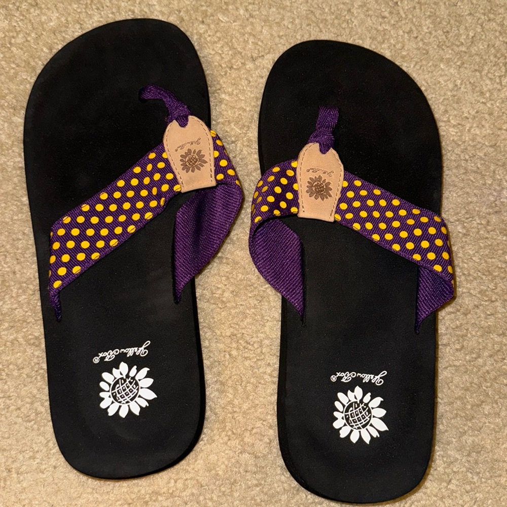 Yellow box flip flops new condition